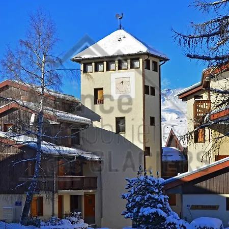 Apartment 2 Pieces Pour 5 Pers. A Montchavin, Proche Commerces Et Pistes, Balcon Expose Sud/ouest *
